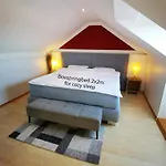 Cozy Style Wallbox & Free Parking No Smoking