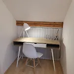 Cozy Style Wallbox & Free Parking No Smoking *