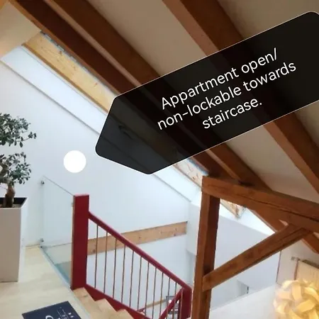 Apartment Baltmannsweiler Chalet Style Top Floor Apartment No Smoking *